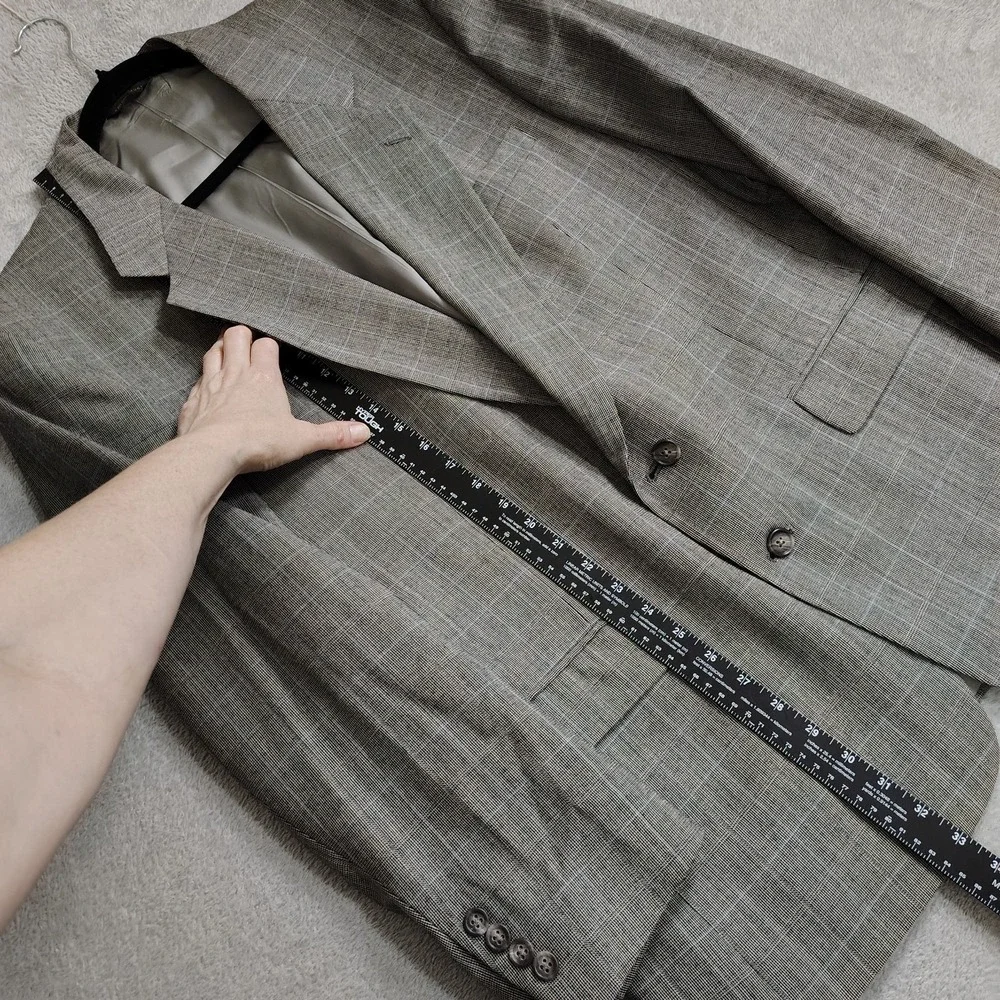Austin Reed Gray Windowpane Plaid Sport Coat Blazer‎ 44R Worsted Wool Neutral